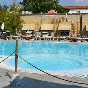 Camping Village Torre Pendente, Pisa